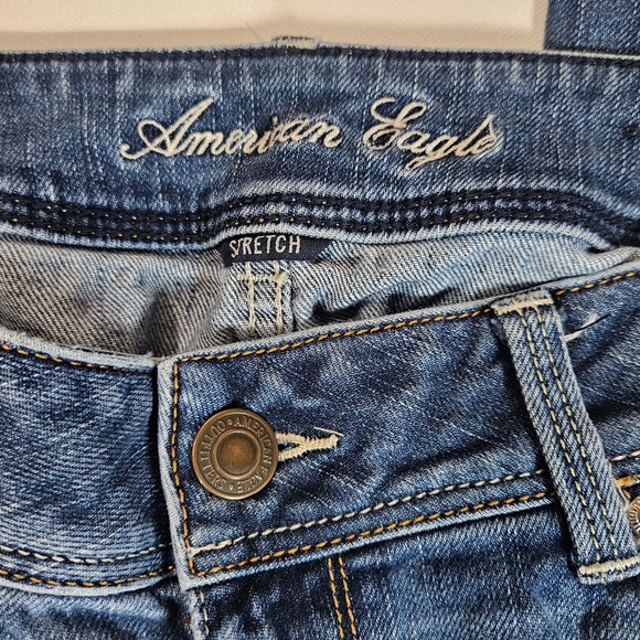 American Eagle Jeans Womens 8 Long Blue Slim Boot Stretch Distressed Denim -flaw - Picture 3 of 8